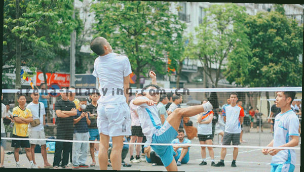 回放界面右侧时间轴，有标记点